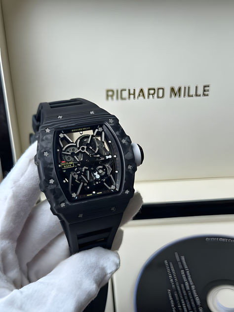 Richard Mille Watches Men, Jewellery Men, Lux Watches, Richard Mille Watches, Swiss Luxury Watches, Fancy Watches, Mens Fashion Wear, Expensive Jewelry Luxury, Stylish Men Casual