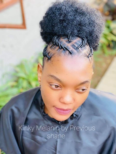 Blocks Hairstyle African, Benny And Betty Hairstyle With Afro, Benny And Betty Hairstyle, Threading Hairstyles, Mohawk Braid Styles, Wool Hairstyles, African Women Hair, African Threading, Brazilian Wool