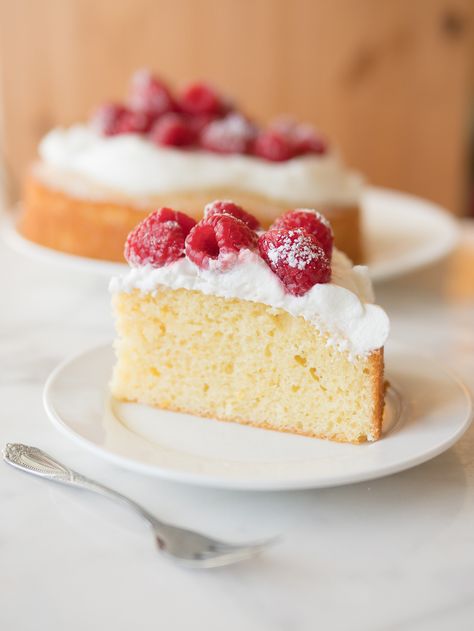 French Yogurt Cake Recipe 12 Tomatoes, French Yoghurt Cake, Yogurt Cake French, French Yogurt Cake 12 Tomatoes, French Yogurt Cake Recipe, Vanilla Yogurt Cake, Confectioners Sugar Glaze, Baking With Yogurt, French Yogurt