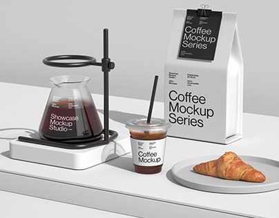 Check out new work on my @Behance profile: "Coffee Mockup Series" http://be.net/gallery/199033479/Coffee-Mockup-Series Pudding Packaging, Coffee Mockup, Strategy Logo, Coffee Pouch, Pizza Parlor, Coffee Shop Branding, Cafe Branding, Portfolio Presentation, Creative Coffee