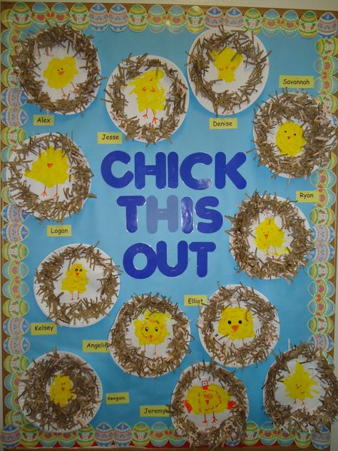 Chick This Out! - craft for a Spring unit. Pet Study, Springtime Activities, Prek Art, Easter Bulletin Boards, Classroom Boards, Bullentin Boards, Preschool Art Projects, Infant Room, Infant Classroom