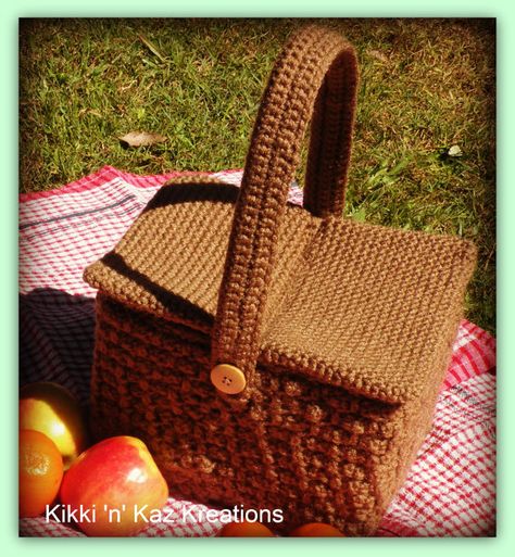 Wine picnic basket