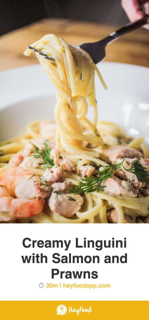 Creamy Linguini with Salmon and Prawns  This pasta dish is great for a perfect night in with your loved one. It's tastes so good and is super quick and easy to do meaning you won't be in the kitchen all night!   #eatthis #mealprepping #mealplan #cookwithlove #eaterny #grub #eatingwell #mealprepmonday  Recipe credit: Globe Scoffers King Prawn Linguine, Salmon Linguine, Prawn Linguine, Prawn Pasta, Prawns Recipe, Prawn Recipes, Salmon Pasta, Salmon Dinner, Italian Dinner