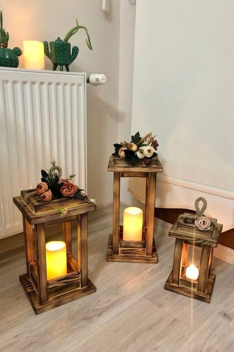 Rustic Wedding Wood Decor, Wooden Lantern Centerpiece Wedding, Lantern Centerpiece Wedding Rustic, Diy Wood Lanterns, Wood Lantern Diy, Rustic Lantern Centerpieces, Wood Centerpieces Wedding, Wooden Lanterns Diy, Wood Lantern Centerpiece