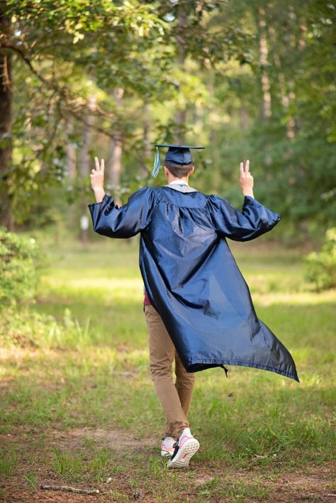 Gown Decoration Ideas, Cap And Gown Decoration, Cap And Gown Senior Pictures For Guys, Cap And Gown Decoration Ideas, Graduation Poses For Guys, Cap And Gown Picture Ideas, Unique Graduation Pictures, Cap And Gown Senior Pictures, Seniors Photography