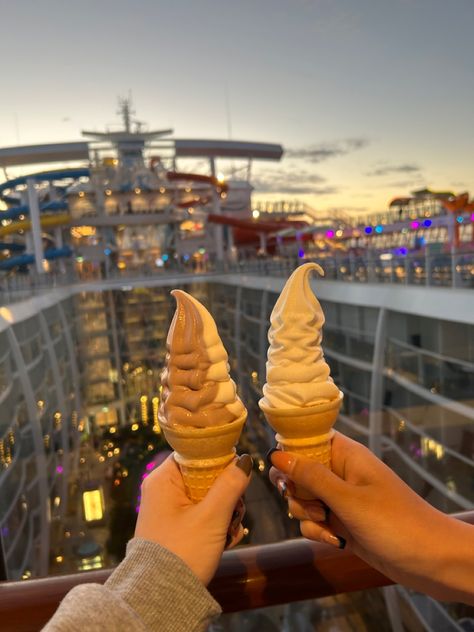 Couple Cruise Aesthetic, Water Slides Aesthetic, Travel Aesthetic Cruise, Royal Caribbean Cruise Aesthetic, Best Friend Cruise Pictures, Cruise Vision Board, Cruise Life Aesthetic, Cruise With Best Friend, Disney Cruise Pictures Ideas