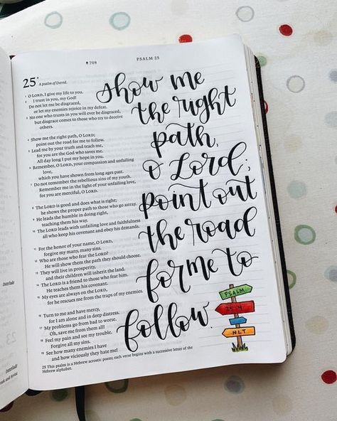 Psalm 25 Bible Journaling, Bible Inserts, Bible Journaling Psalms, Psalms Bible Journaling, Bible Journal Notebooks, Psalm 25, Bible Mapping, Bible Drawing, Bible Doodling