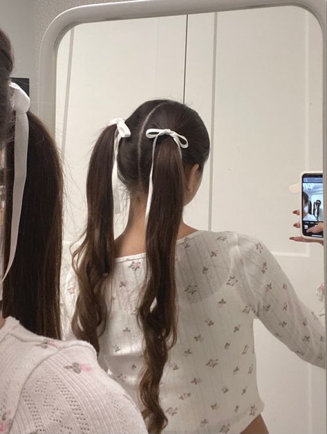 Ponytails With Ribbons, Coquette Hairstyles Ponytail, Two Ponytails With Ribbon, Pig Tails With Bows, Cute Hairstyles Pigtails, Ballet Core Hairstyles, Coquette Pigtails, Softie Hairstyles, Couqutte Hairstyle