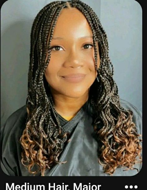 Shoulder Length Box Braids With Curls, Middle Length Braids, Short Braids With Curled Ends, Knotless Braids With Water Wave Hair, Short Curled Box Braids, Braids Shoulder Length, Braided Bob Box Braids Shoulder Length, Box Braids Hairstyles Shoulder Length, Box Braids Mid Length