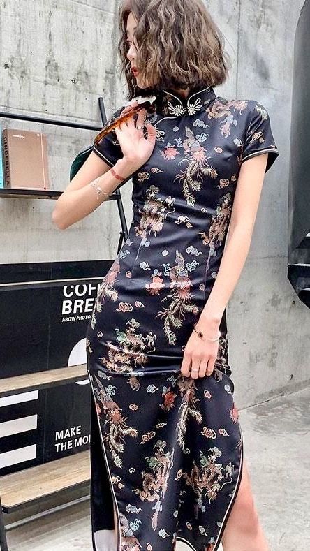 Long Qipao, Qun Kwa, Style For Wedding, Chinese Style Dress, Dragon Phoenix, Qipao Cheongsam, Japanese Dress, Just Style, Cheongsam Dress