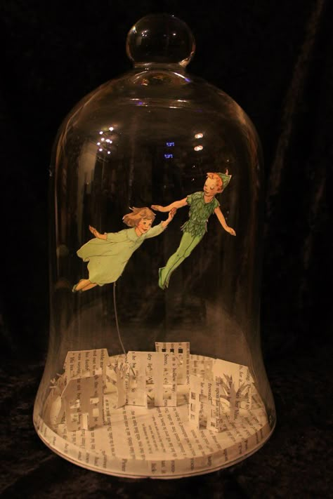 Glass Bell Jar, Bell Jars, Jar Art, Book Sculpture, Glass Cloche, The Bell Jar, Paper Art Craft, Arte Sketchbook, Piece Of Paper