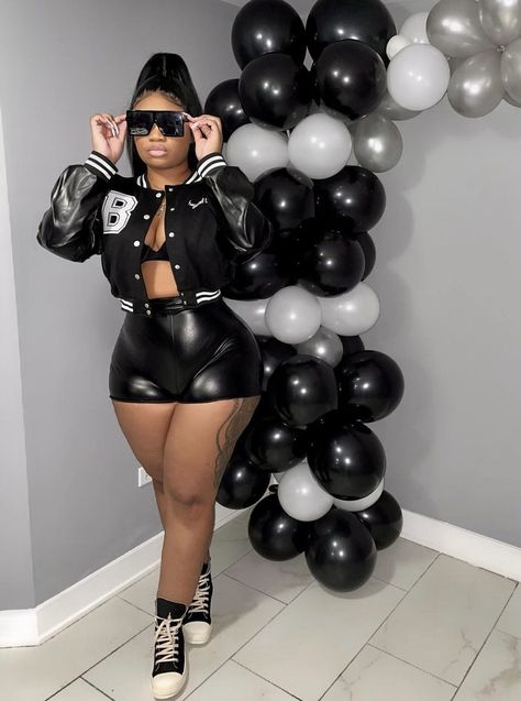 Cute Birthday Club Outfits, All Black Outfit For Party Night Baddie, Baddie Club Outfits Black Women, Fall Club Outfits Night, Shein Baddie Outfits Night Out, Leather Shorts Outfit Black Women, 18th Birthday Outfits Black Women, Night Out Outfit Clubwear Club, Night Club Outfits Clubwear