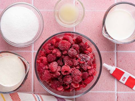 Raspberry Sherbet is a delightfully simple and delicious frozen treat you can enjoy on its own or with other sherbet and ice cream flavors. How To Make Sherbet Recipes, Grape Sherbet, Fizzy Sherbet, Blueberry Sherbet, Raspberry Sherbet, Sherbet Recipes, Slow Cooker Appetizers, Dessert Cookbooks, Roasted Cabbage