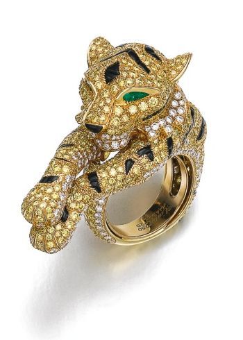 Ring of yellow diamond, onyx, emerald and diamond jewels, 'Sherkhan', Cartier. Cartier Panther, Emerald Eyes, Cartier Panthere, Great Cat, Cat Ring, Cartier Jewelry, Fine Jewels, Cartier Ring, Animal Jewelry