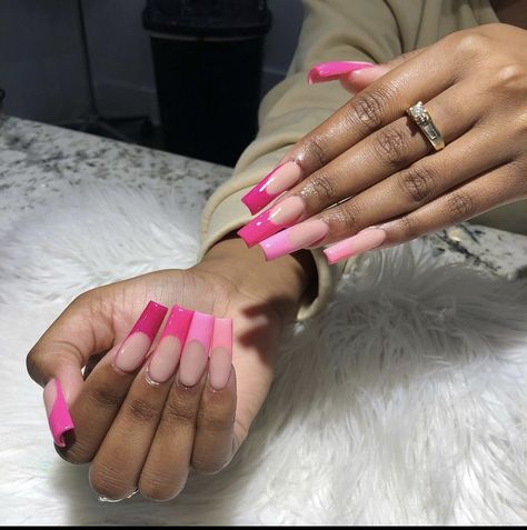 Different Shades French Tip Nails, Different Shade Pink French Tip Nails, Bougie Pink Nails, 3 Shades Of Pink Nails, Different Shade French Tip Nails, Different Shades Of Pink French Tips, Different Shades Of Pink Nails French Tip, Shades Of Pink French Tip Nails, 16 Birthday Nail Ideas