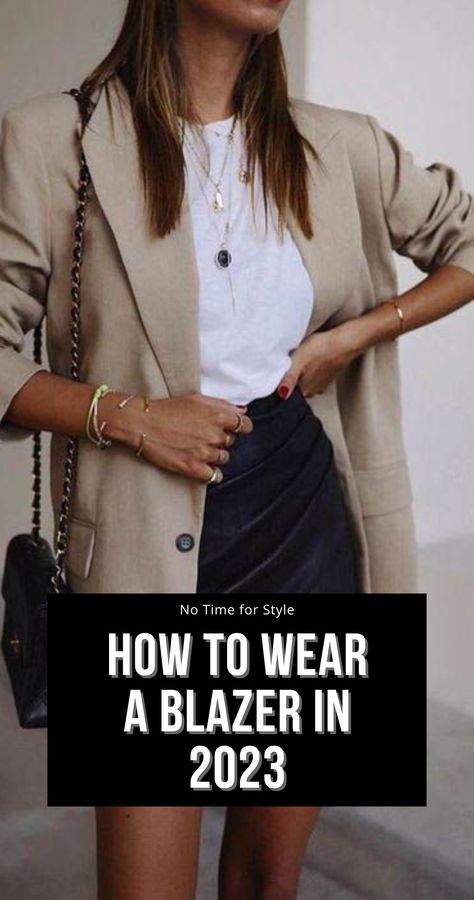 Trendy Business Casual Outfits For Women, Trendy Business Casual Outfits, Moda Over 40, Fashion Week Aesthetic, Mode Ab 50, Smart Casual Work, Blazer Outfits Casual, Smart Casual Work Outfit, Look Office