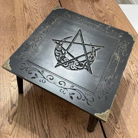 Witchy Side Table, Gothic Woodwork, Goth Furniture Diy, Witchy Furniture, Gothic Furniture Diy, Goth Furniture, Gothic Table, Makers Space, Gothic Noir