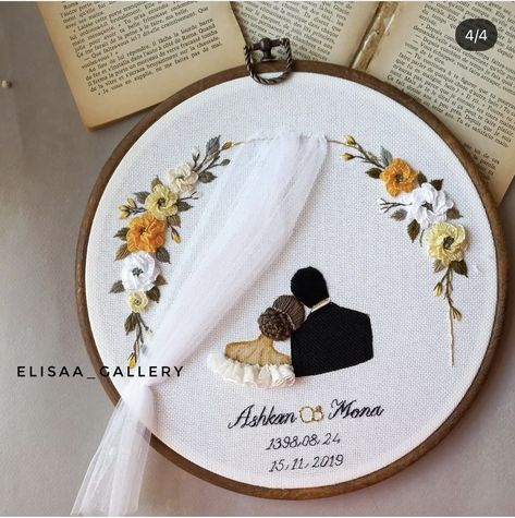 Hand Embroidery Wedding, Couple Embroidery, Couple Frame, Wedding Embroidery Hoop, Hoop Frame, Embroidery Hoop Art Diy, Simple Hand Embroidery Patterns, Embroidery Wedding, Wedding Embroidery