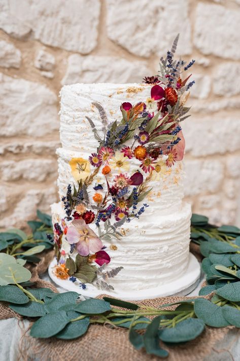 dried flower cake at rustic barn wedding, dorset Wedding Cakes With Wild Flowers, Wild Flower Cake Wedding, Wild Flowers Wedding Cake, Wildflower Cake Wedding, Dried Flowers Wedding Cake, Western Wildflower Wedding, Dried Flower Wedding Cake, Wedding Cake Wildflowers, Wedding Cake Dried Flowers