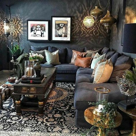 Dark Interior Living Room, Modern Boho Living Room Decor, Dark Living Rooms, Dark Home Decor, Boho Living Room Decor, Dark Home, Dark Interiors, Bohemian Living Room, Interior Modern