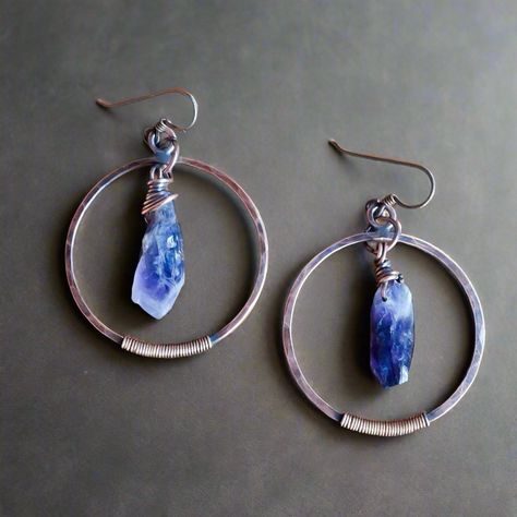 Did you know? I make 3 lines of #handmadejewelry. Ranging from the simple and serene to deep-rooted #ritual. Follow me for more #studioathenenoctua #amethyst #earrings #crystaljewelry #oftheearth #peacefullife #jewelryartist #soulfulart Sage Jewelry, Jewelry Rustic, Goth Earrings, Edgy Aesthetic, Creative Soul, Boho Crystal, Amethyst Point, Witchy Jewelry, Raw Amethyst