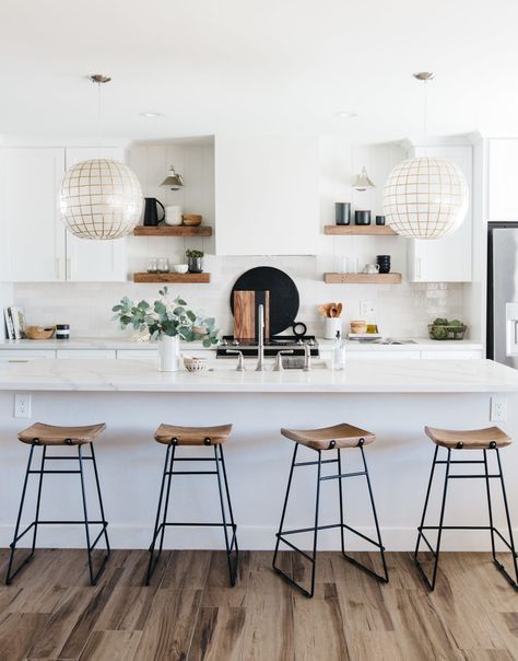 Wood Open Shelves, Pink Terracotta, Custom Range Hood, Brown Kitchens, All White Kitchen, Kitchen Inspiration Design, Kitchen Diner, Black Kitchens, Wood Kitchen