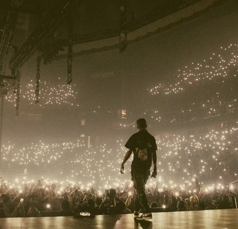 Travis Scott Music, Future Concert, Home Recording Studio Setup, Concert Crowd, Travis Scott Wallpapers, My Future Job, Film Life, Jdm Wallpaper, Dream Music