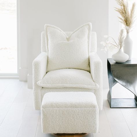 Sherpa Rocking Chair Nursery, Glider Recliner Nursery, Best Nursery Glider Recliner, Boucle Nursery Chair, Nursery Chairs Comfy, Glider Nursery Chair, Swivel Glider Chair Living Room, Nursery Chair Ideas, Best Nursery Chair