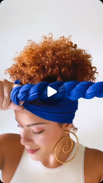 Jessica Morrobel | NYC Content Creator on Instagram: "Have you tried this head wrap style? It's one of my favorite curly hair looks! 🫶🏼  . . . . . . . . . . . . . . . . . . . #berrycurly #teamnaturalhair  #naturallycurly #curlyhairjourney #curlyhairmethod #curlscurlscurls #curlynaturalhair #naturalcurlyhair #embraceyourcurls #curlycommunity #curlyhaircommunity" Natural Hair Wrap Styles, Headwrap Styles Black Women, Head Scarf Styles With Braids, African Head Wraps Tutorial, Medium Length Curls, Headwrap Hairstyles, African Hair Wrap, Head Scarf Tying, Hair Wrap Scarf