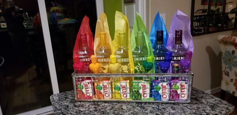 Taste the Rainbow (jello shots) gift basket created for Quota Holiday Auction 2018. Funny Raffle Basket Ideas, Fundraising Auction Baskets, Rainbow Gift Basket Ideas, Valintine Gifts, Liquor Basket Ideas For Raffle, Boozed Basket, Donation Baskets, Fundraising Raffle Baskets, Rainbow Jello Shots