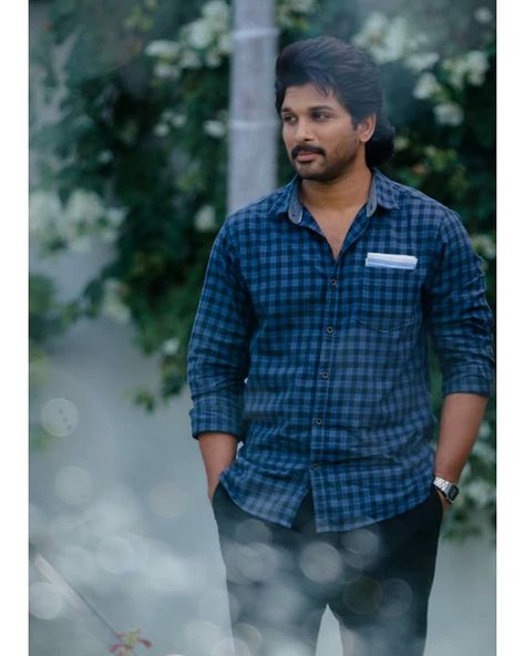 Vakeel Saab, Vijay Deverkonda, Allu Arjun Wallpapers, Dj Movie, Remix Songs, Allu Arjun Images, Allu Arjun Hairstyle, Stylish Actresses, Baby Ganesha