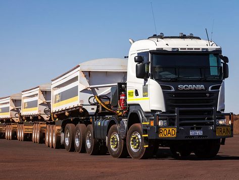 Heavy Construction Equipment, Train Truck, Road Train, Truck Yeah, Big Rig Trucks, Dump Trucks, Construction Vehicles, Tractor Trailers, Heavy Truck