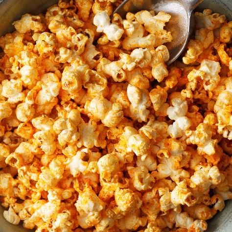 Ranch Popcorn, Flavored Popcorn Recipes, Parmesan Ranch, Finger Snacks, Buffalo Ranch, Popcorn Recipe, Flavored Popcorn, Popcorn Recipes, Potluck Recipes