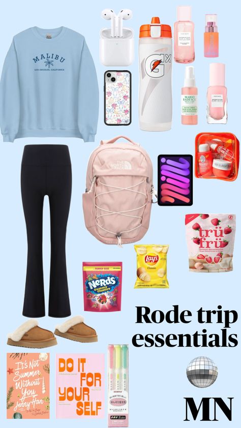 Rode trip essentials you should pack next time you go travel in a car! 👛👹💐😝🧏🏻‍♀️ Rode Trip Essentials, Trip Essentials Packing Lists, Road Trip Necessities, Road Trip Bag, Road Trip Kit, School Backpack Essentials, Travel Packing Checklist, Car Trip, Road Trip Activities