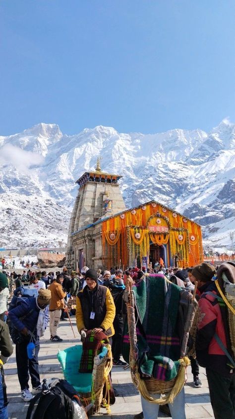 Uttarakhand Kedarnath Aesthetic Wallpaper, Kedarnath Temple Aesthetic, Kedarnath Temple Photography, Kedarnath Snap, Kedarnath Aesthetic, Kedarnath Photography, Kedarnath Temple Wallpaper, Kedarnath Travel, Mumbai Trip