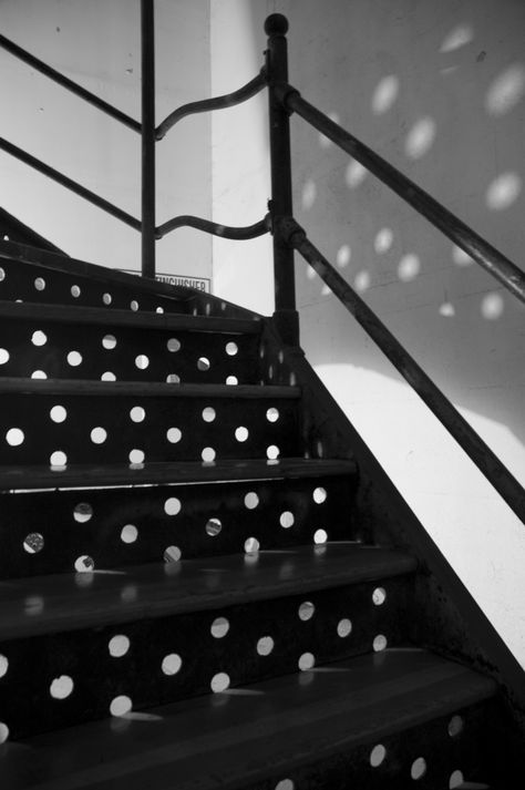 Polka dot Stairs Polka Dot Aesthetic, Staircase Art, Castle Cottage, Polka Dot Theme, Modern Castle, Polka Dots Fashion, Malone Souliers, Dot To Dot, Dot Dot