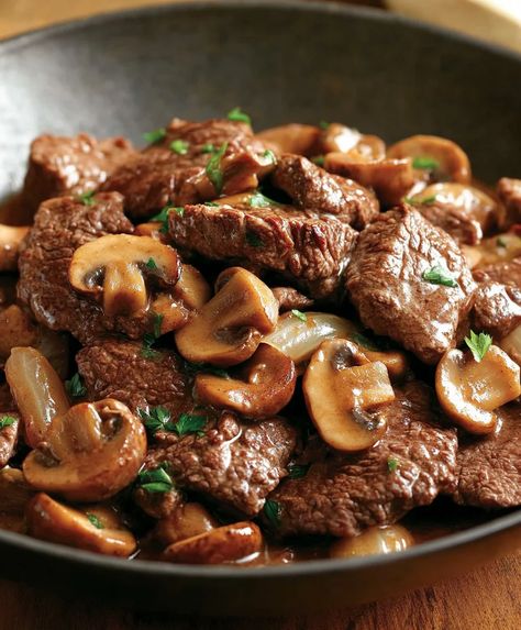 Whip up a comforting, classic meal with this Quick and Creamy Beef Stroganoff Recipe, Creamy Beef Stroganoff, Easy Beef Stroganoff, Beef Stroganoff Recipe, Beef Stroganoff Easy, Stroganoff Recipe, Beef Sirloin, Tender Beef, Sirloin Steaks