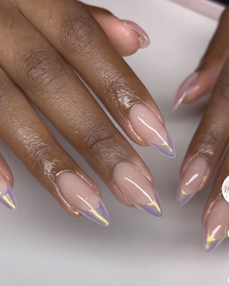 Simple Nail Designs Nude Colors, Gold Specks Nails, Stiletto Nails Classy, Milk Chrome Nails, Ombré Almond Nails, Cottage Nails, Round Nail Ideas, Chic Nail Designs, Brown Acrylic Nails