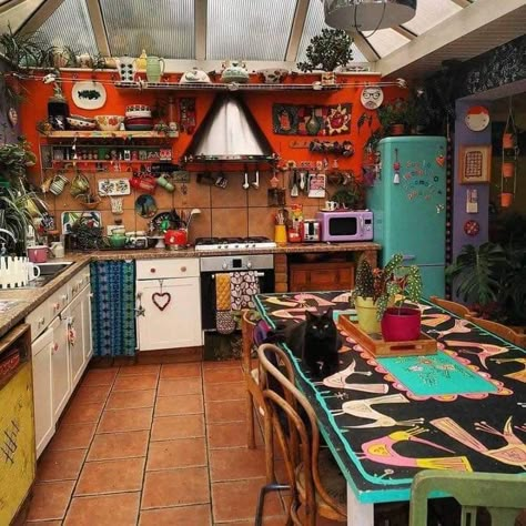 Hippie House, Deco Originale, Colorful Space, Dream House Interior, Apartment Inspiration, House Goals, Pretty House, Dream Decor, Dream House Decor