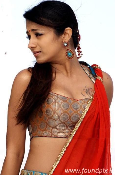 Trisha Hot, Trisha Actress, Trisha Photos, Trisha Krishnan, Hot Tattoos, Bollywood Stars, Beauty Queens, India Beauty, Indian Wear