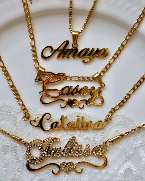 Name necklace goals 𑁤✨𐙚 • @mdxm.co 𐙚 • #personalizedjewelry #namenecklace #customnecklace #giftideas #jewelryinspiration #jewelrygoals Gold Name Necklace, Name Necklace, Gold, Quick Saves