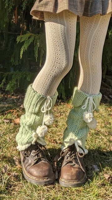 Goblincore Leg Warmers, Knit Leg Warmers Outfit, Mushroom Leg Warmers, Finger Less Gloves Crochet Aesthetic, Kawaii Crochet Leg Warmers, Crochet Leg Warmers Outfit, Chunky Leg Warmers Crochet Pattern Free, Crochet Flared Leg Warmers, Crochet Ankle Warmers