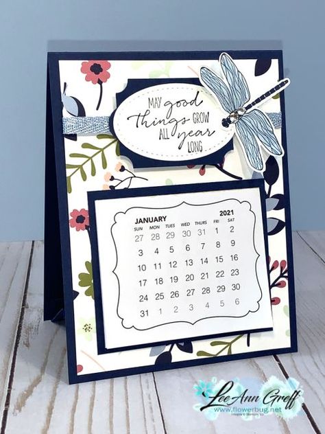 Quick & Easy Easel Calendar cards with video! Su Calendar Ideas, Calendar Cards Ideas, Stampin Up Calendar Ideas Easel Cards, Stampin Up Calendars, Leeann Greff, Diy Desk Calendar, Small Calendar, Easel Calendar, Mini Desk Calendar