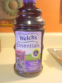 Grape Jelly Made With Grape Juice, Grape Jelly With Grape Juice, Jelly Made From Bottled Juice, Muscadine Jelly Recipe Small Batch, Making Jelly From Fruit Juice, Grape Jelly From Bottled Juice, Easy Grape Jelly Recipe, Small Batch Canning, Pepper Jellies