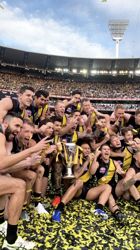 Richmond Afl, Richmond Football Club, Richmond Tigers, Sneakers Looks, Football Club, Tigers, Sumo Wrestling, Football, Instagram Posts