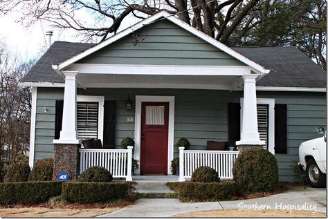 Green grey red exterior