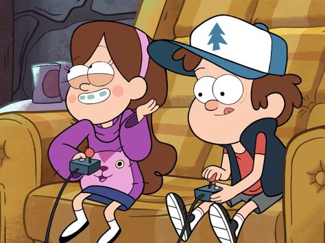 Fluuf the hair while playing Mario Cart Wii Gravity Falls Dipper And Mabel, Dipper Gravity Falls, Mabel And Dipper, Monster Falls, Lion King Drawings, Gravity Falls Dipper, Dipper And Mabel, Gravity Falls Bill, Reverse Falls