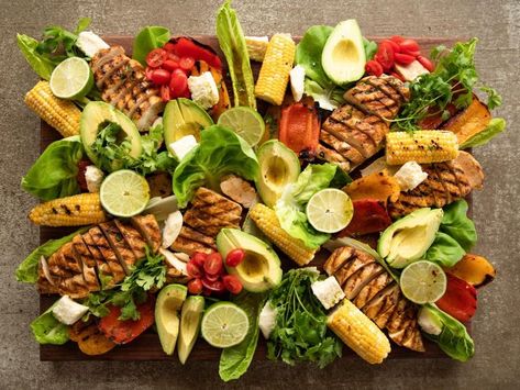 The Pioneer Woman's Best Recipes for a Summertime Cookout Chicken Fajita Salad Recipe, Fajita Salad Recipe, Summer Party Recipes, Chicken Fajita Salad, Fajita Salad, Fajita Mix, Mexican Salads, Summer Food Party, Salad Chicken