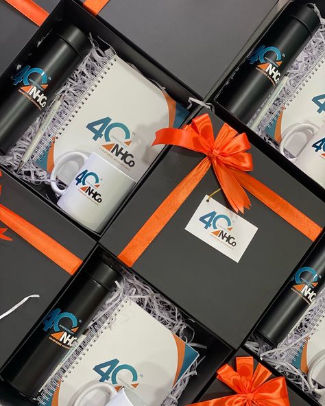 Get your custom corporate gifts and promotional items done the way you want. DM us to place your order #TheMugshot #GiftsGrowLove #CorporateGifting Branded Corporate Gifts, Corporate Promotional Items, Luxury Box Design, Corporate Branded Gifts, Brand Merch, Unique Corporate Gifts, Custom Corporate Gifts, Gift Box Design, Decorative Ideas