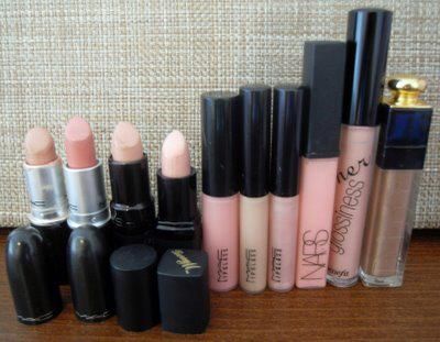 10 Nude Lip Products ♥ Lipsticks 1) Mac Creme d'nude (Cremesheen) 2) Mac Hue (Glaze) 3) Gosh Darling - Evening nude! 4) Barry M 101 (Marshmellow) - palest nude Lipglosses 5) Mac Underage - Very pigmented pink nude 6) Mac C-thru - Very pigmented peach nude 7) Mac Mouthwatering - Shimmery peach / pink nude 8) Nars Turkish Delight - Gorgeous pretty pink nude 9) BeneFit (LG23) Didn't hear it from me - Beautiful peach nude 10) Dior Addict Ultra-Gloss 313 - Shimmery frosty brown nude Nars Turkish Delight, Awesome Makeup, Make Up Inspiration, Nude Lips, Cream Puff, Glow Skin, Lip Products, Turkish Delight, Nude Lip